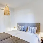 Hacienda Senorio Cifuentes * エステポナ