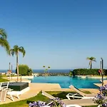 Hacienda Senorio Cifuentes * Εστεπόνα