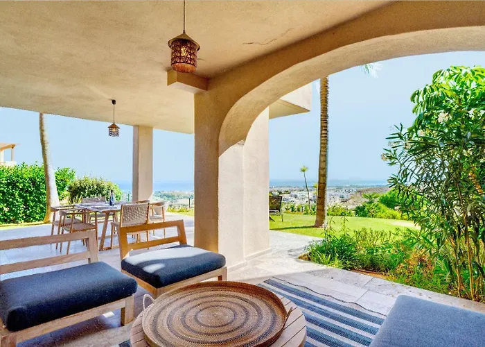 Hacienda Senorio Cifuentes Εστεπόνα