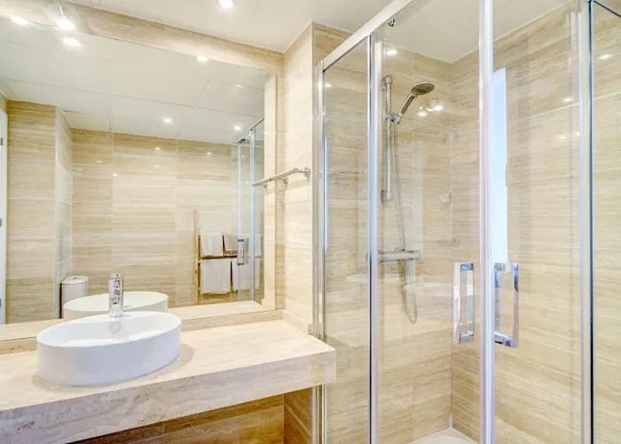 Hacienda Senorio Cifuentes Εστεπόνα